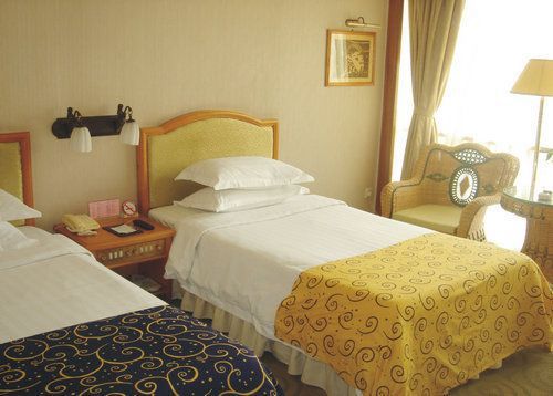 Rhinoceros Airport Business Hotel Chongqing Chambre photo